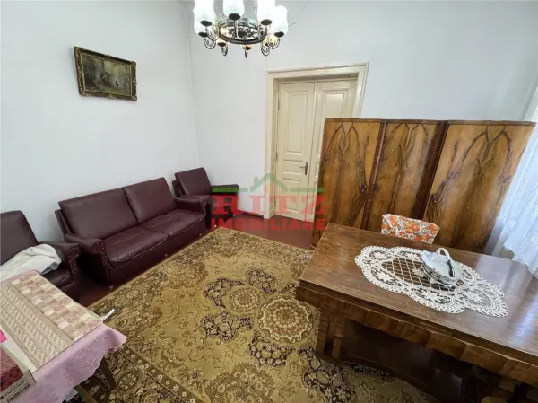 Casă 4 camere Slatina - poza 15