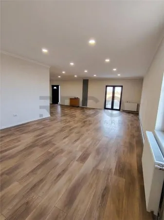 Casă 3 camere Les - poza 7