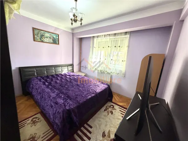 Apartament 3 camere Oradea - poza 2