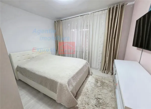 Apartament 4 camere Iași - poza 3