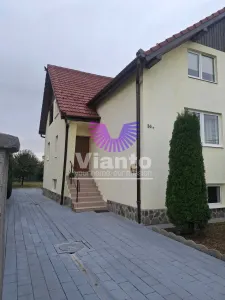 CASA 7 CAMERE, 3 BAI, CU TEREN -500mp - LAZARET - Sibiu