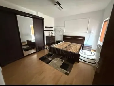 GIROC - 2 CAMERE - PARCARE PRIVATA - STRADA ASFALTATA - Giroc