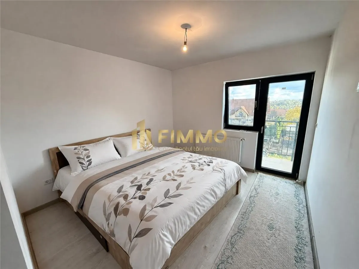 Apartament 3 camere Ipotești - poza 1