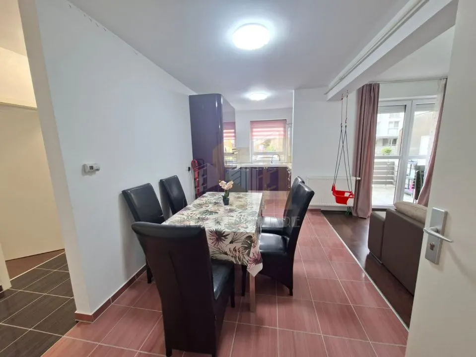 Apartament 3 camere Brașov - poza 1