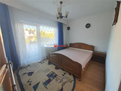 Apartament 4 camere Marghita - poza 2