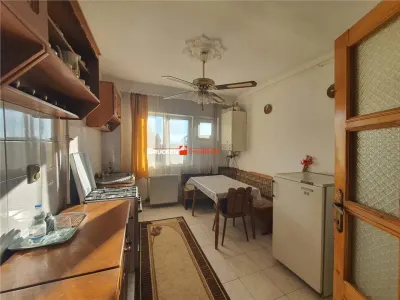 Apartament 4 camere Marghita - poza 5