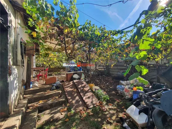 Casă 2 camere Marghita - poza 1