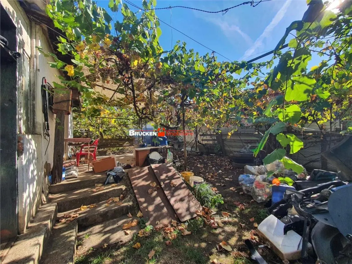 Casă 2 camere Marghita - poza 1