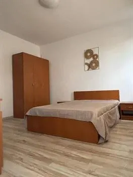 Garsonieră București - poza 1