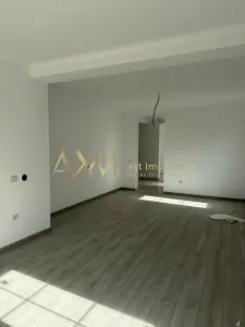 Casă 3 camere Moșnița Nouă - poza 9