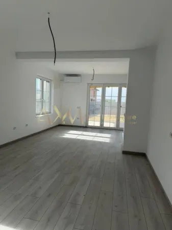 Casă 3 camere Moșnița Nouă - poza 11
