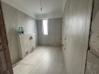 Casă 4 camere Moșnița Nouă - poza 14