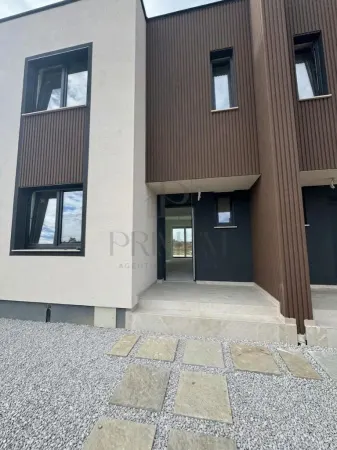 Casă 4 camere Moșnița Nouă - poza 7