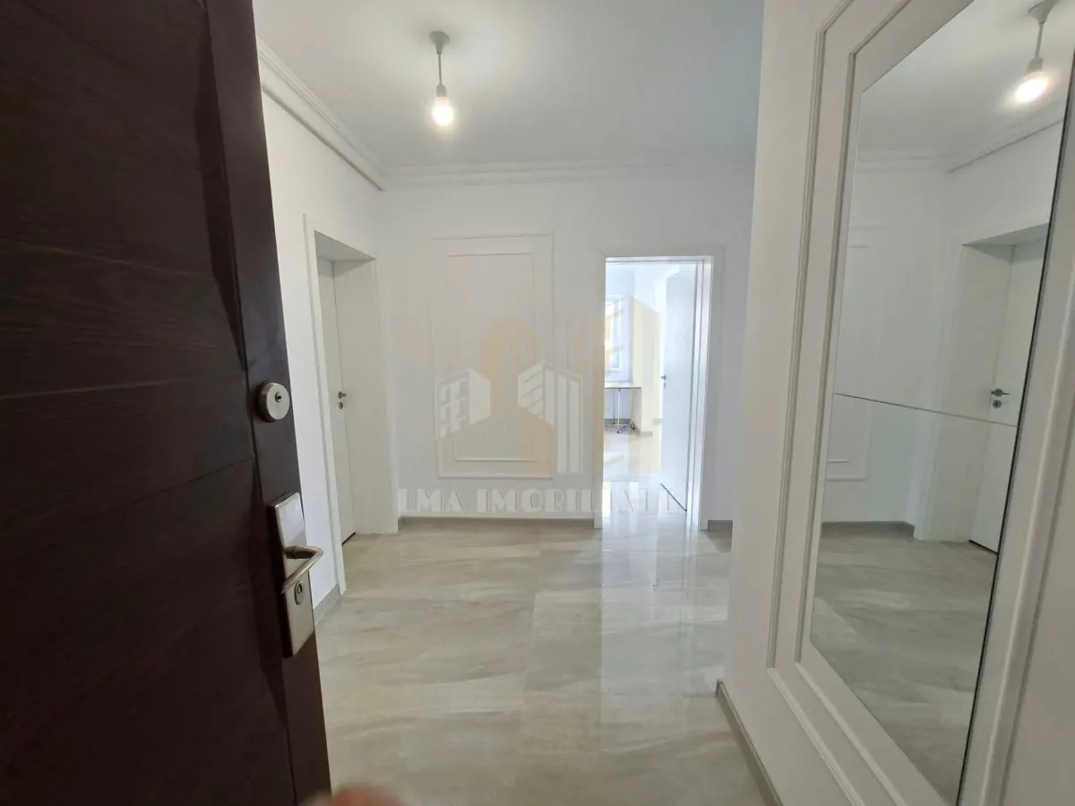 Apartament 3 camere Sânpetru - poza 1