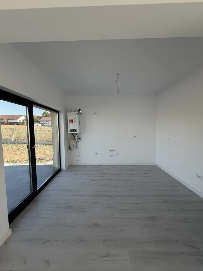 Casă 4 camere Valea Adâncă - poza 4