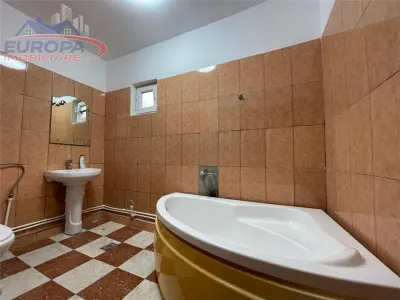 Casă 4 camere Tulcea - poza 13