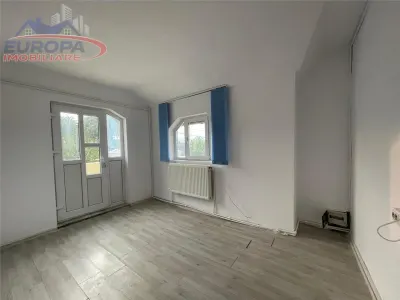 Casă 4 camere Tulcea - poza 4