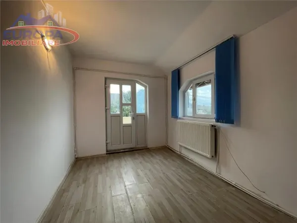 Casă 4 camere Tulcea - poza 6