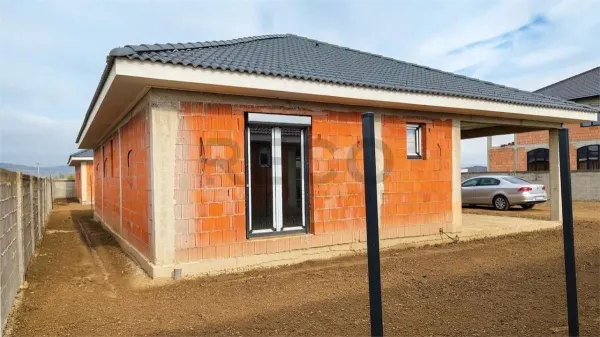 Casă 3 camere Fughiu - poza 4