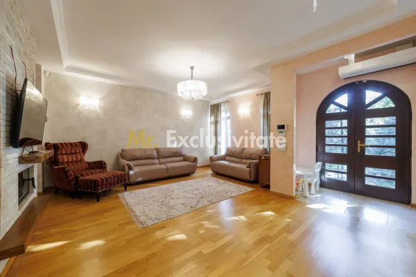 Casă 6 camere Pitești - poza 2