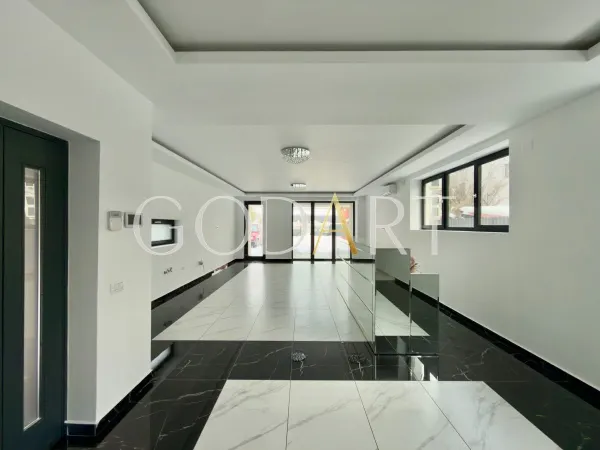 Casă 7 camere București - poza 2