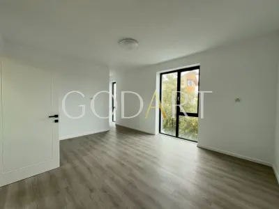Casă 7 camere București - poza 8