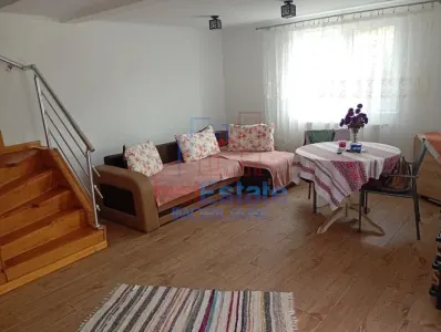 Casă 4 camere Carlig - poza 3