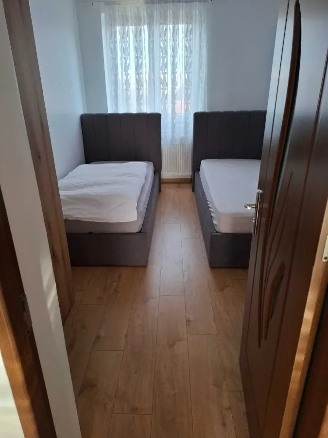 Apartament 3 camere Satu Mare - poza 1