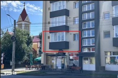 BRASADAS vinde ap 2 cam etaj 1/4 CARPATI. - Satu Mare