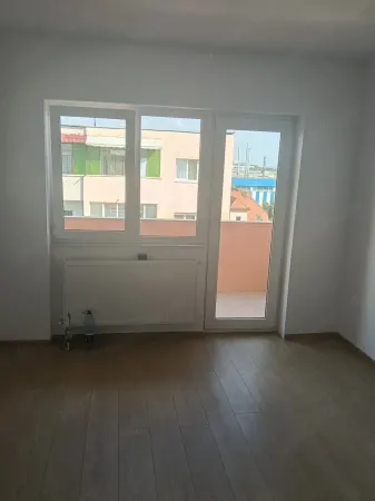 Apartament 4 camere Satu Mare - poza 6