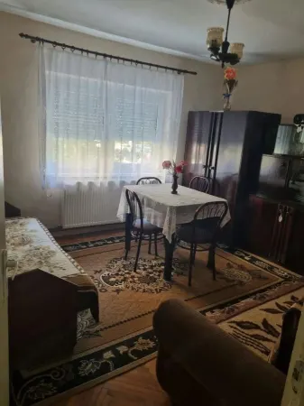 Apartament 3 camere Satu Mare - poza 2