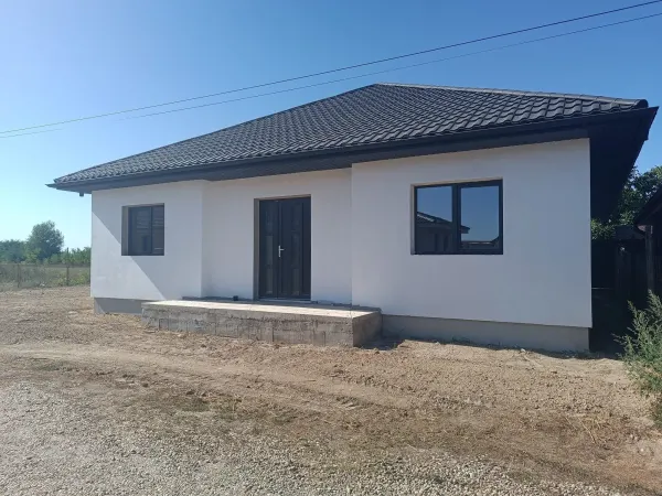 Casă 3 camere Cionchesti - poza 2