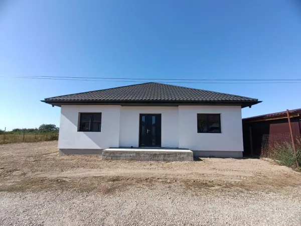 Casă 3 camere Cionchesti - poza 3