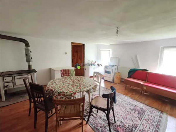 Casă 2 camere Săcele - poza 5