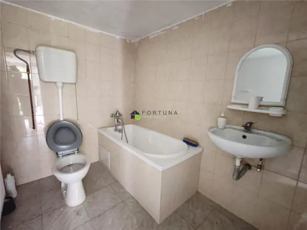 Casă 2 camere Săcele - poza 7