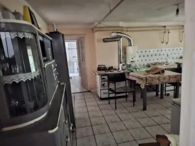 BRASADAS vinde casa individuala 8 cam 8.6a zona Baritiu. - Satu Mare