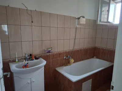 Casă 8 camere Satu Mare - poza 18