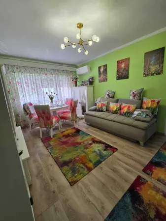 Apartament 4 camere Satu Mare - poza 1