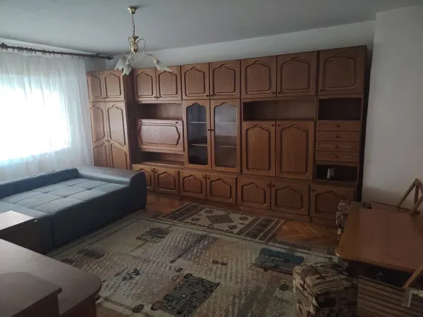 Apartament 3 camere Satu Mare - poza 1