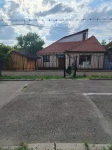 BRASADAS vinde casa individuala in zona Drexlmaier. - Satu Mare