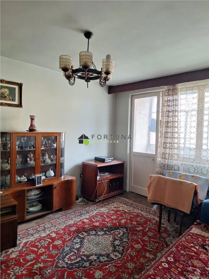 Apartament 2 camere Brașov - poza 1