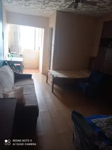 BRASADAS vinde garsoniera confort 2 la etajul 1 pe Ostrovului. - Satu Mare