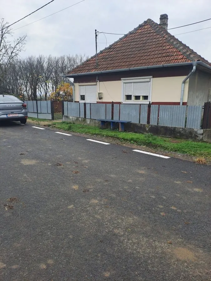 Casă 2 camere Someseni - poza 1