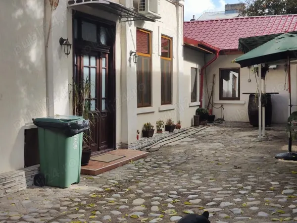 Casă 4 camere București - poza 1