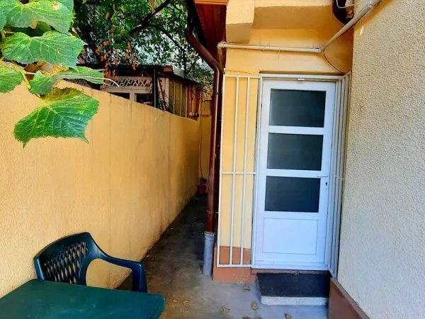 Casă 6 camere București - poza 2