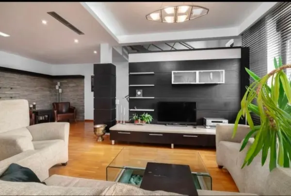 Apartament 5 camere București - poza 2