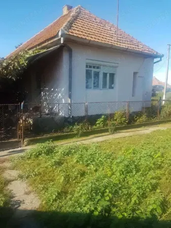 Casă Paulian - poza 1