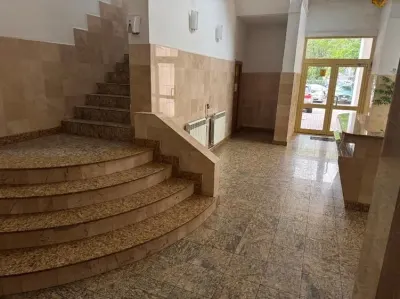 BRASADAS inchiriaza ap 3 cam birou/locuit - terasa - Unirii. - Bucuresti