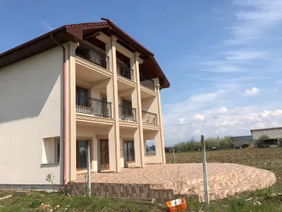 Casă 12 camere Dobolt - poza 5