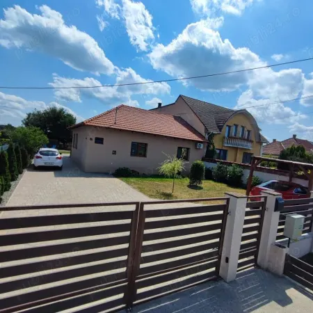 Casă Satu Mare - poza 1
